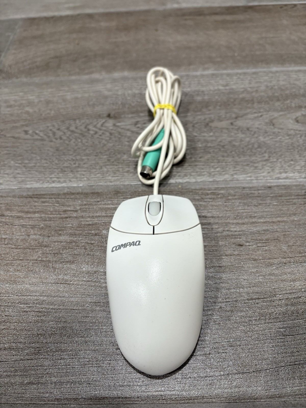 Compaq Logitech M-S48a Two Button  Mechanical Roller Ball Mouse UNTESTED