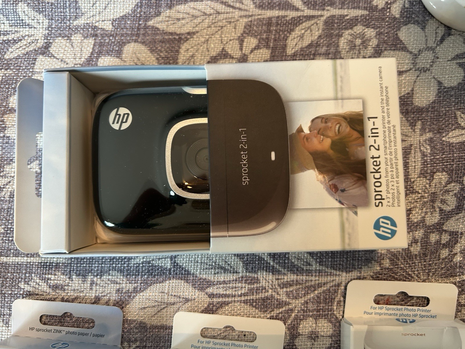 HP Sprocket 100 Portable 2 In 1 Smartphone Printer &Instant Camera &3 paper pks