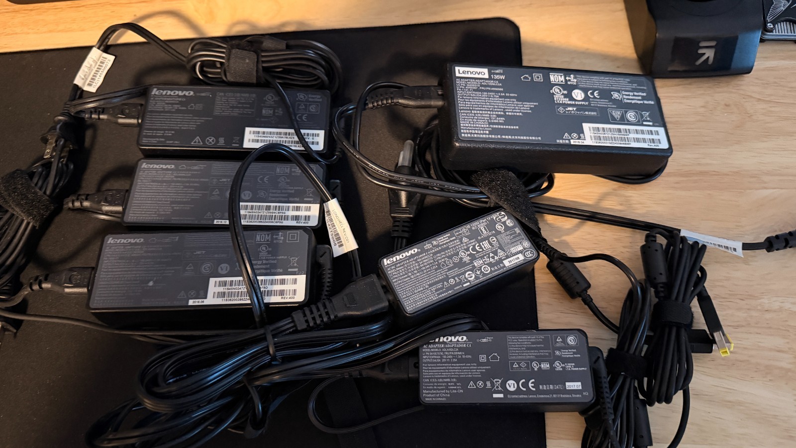 Lot of 7 Genuine Lenovo Laptop AC Adapters Chargers 45W 65W 135W Mixed Tips