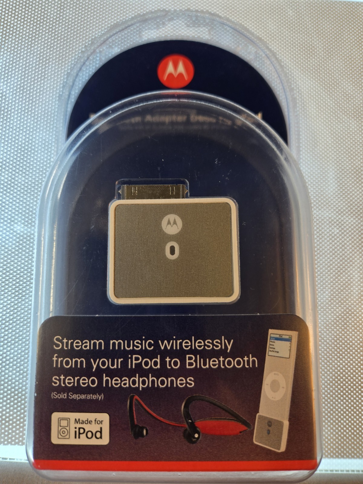 Motorola Bluetooth Adapter D650 Wireless Black for iPod 4G+ Model 89147J