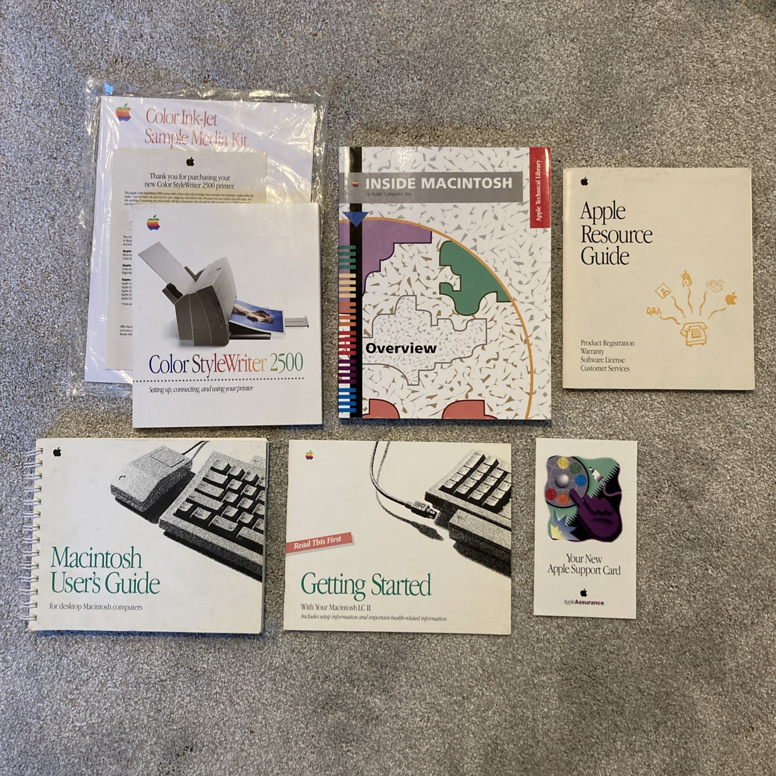 Vintage Apple Macintosh Paperwork/Books Resource Guide, User’s Guide, Printer