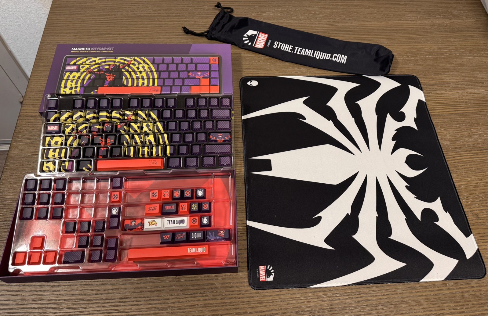 Marvel Magneto Keycaps Set + Team Liquid Mouse Pad Bundle Gaming Setup