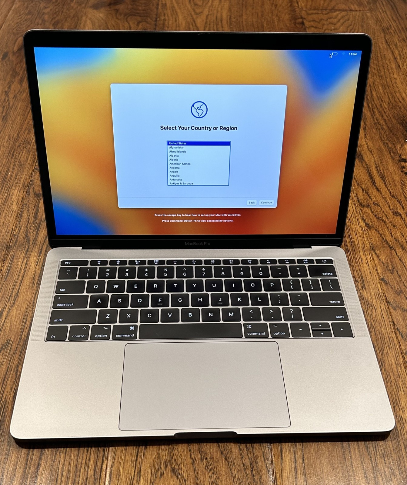 Apple MacBook Pro 13" 2017 A1708 Intel Core i5 2.5GHz 8GB RAM 256GB SSD PRISTINE