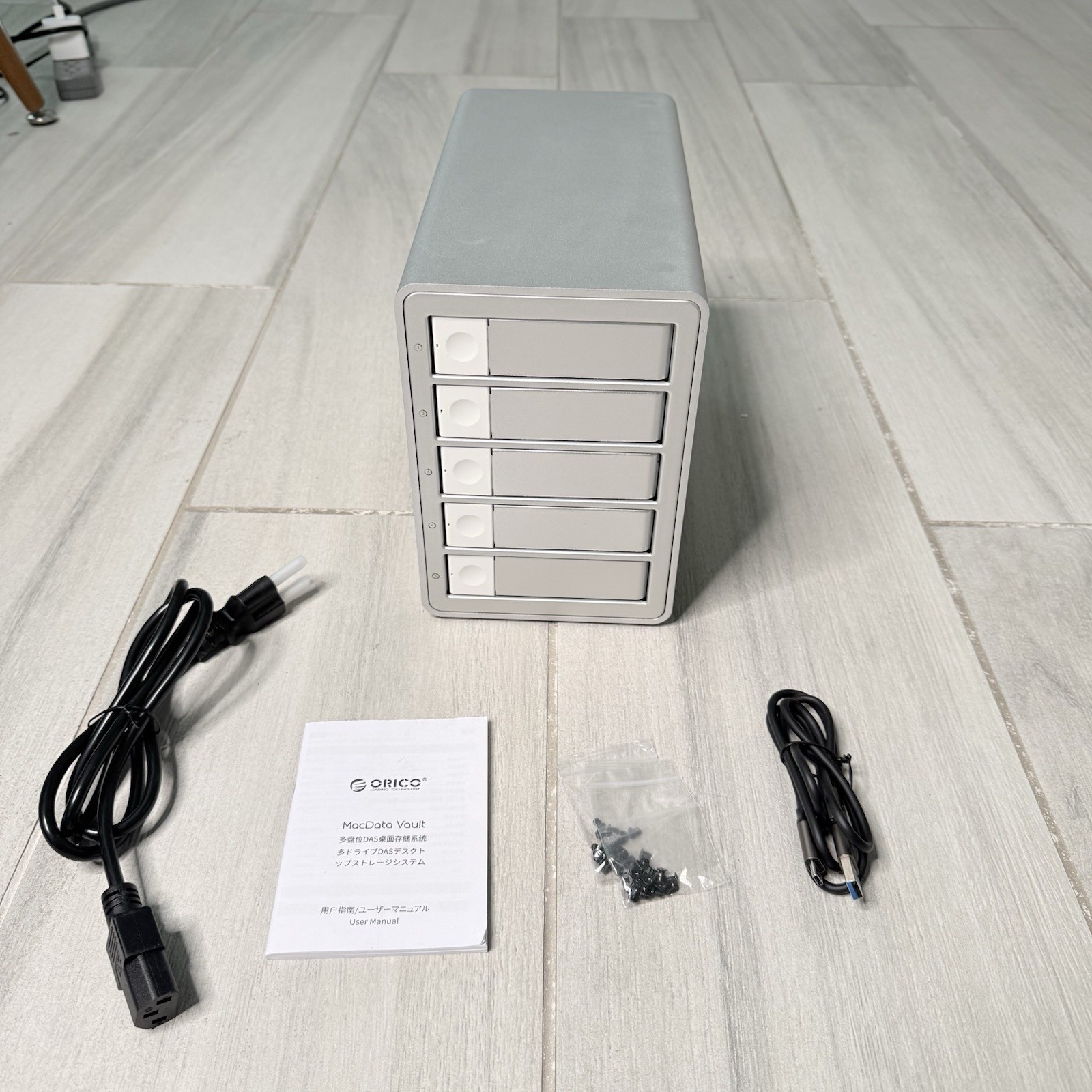 ORICO Daisy-Chain 5 Bay Hard Drive Enclosure USB 3.1 Gen 2 Aluminum 