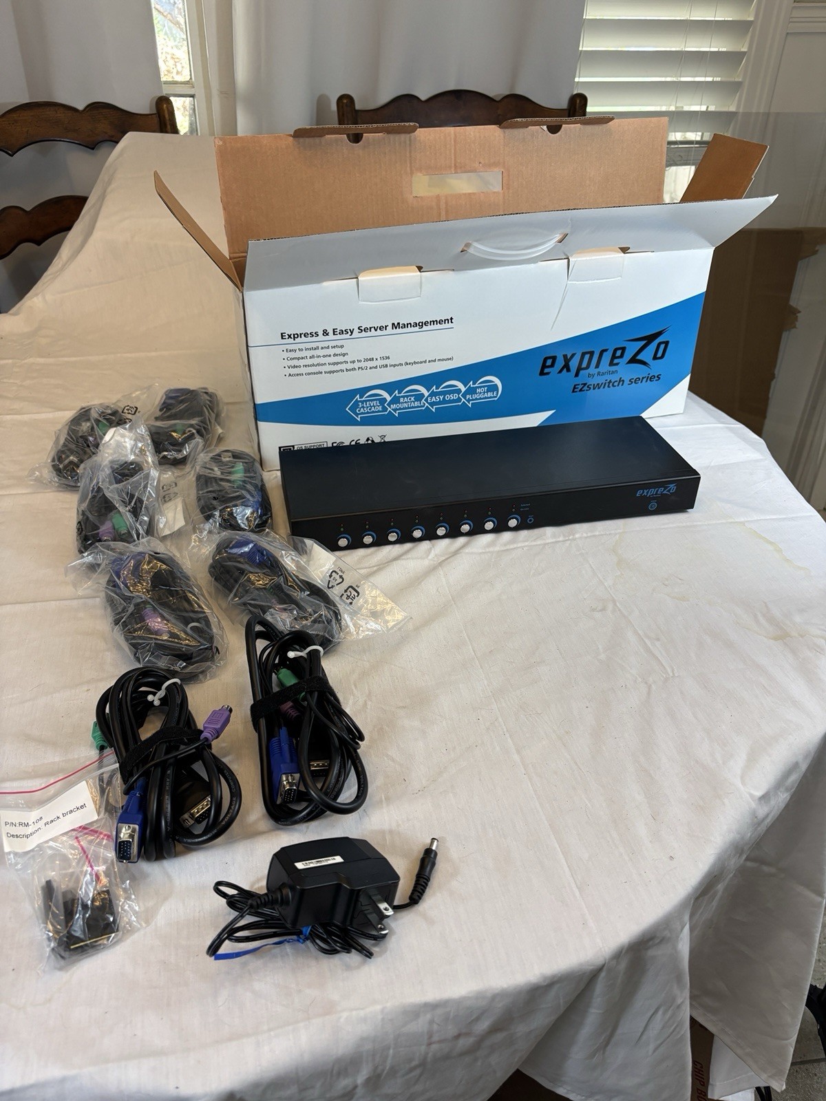 Exprezo By Raritan 8 and 16 Port Combo KVM Switch EZswitch Series (power Tested)