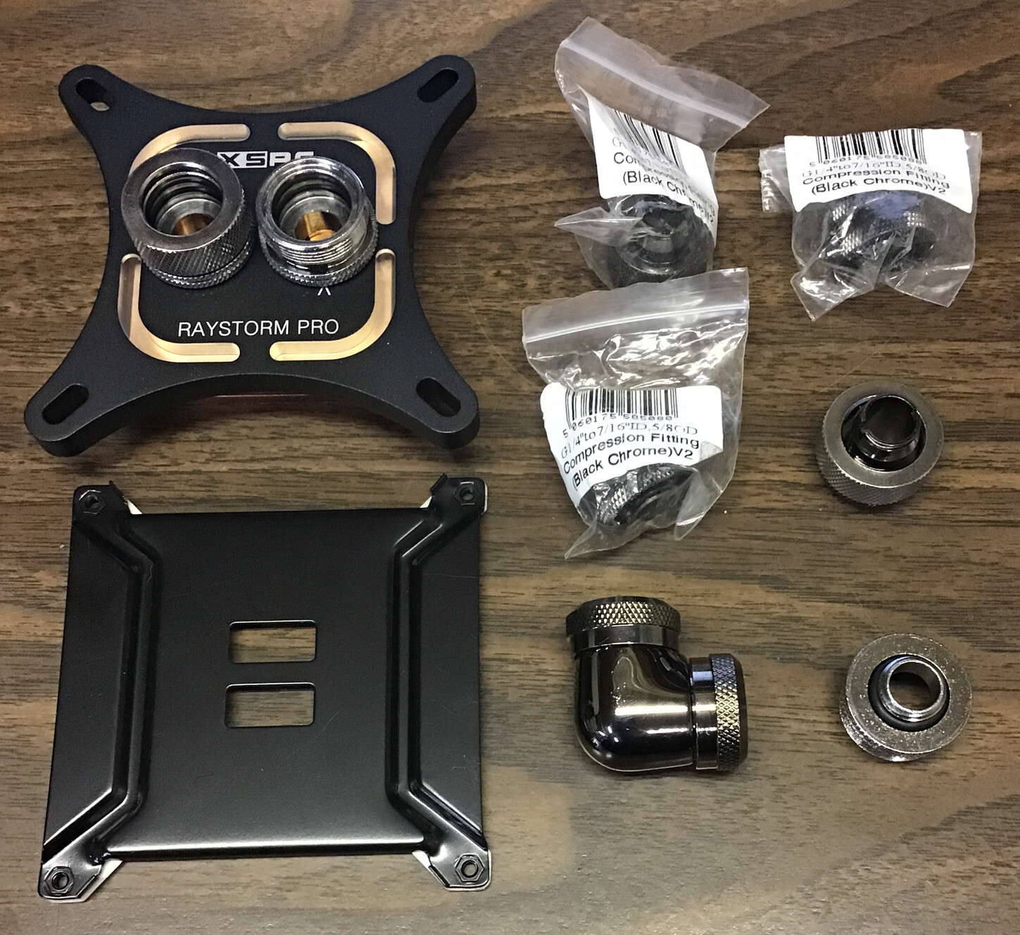 XSPC Raystorm Pro WaterBlock w/ 6x Compression Fitting Threads