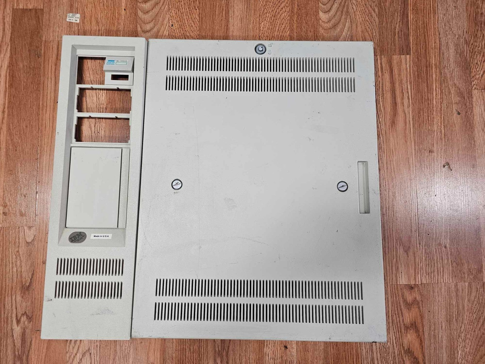 IBM PS/2 Model 60 Type 8560 Personal System 2 Tower PC Front and Side Panels