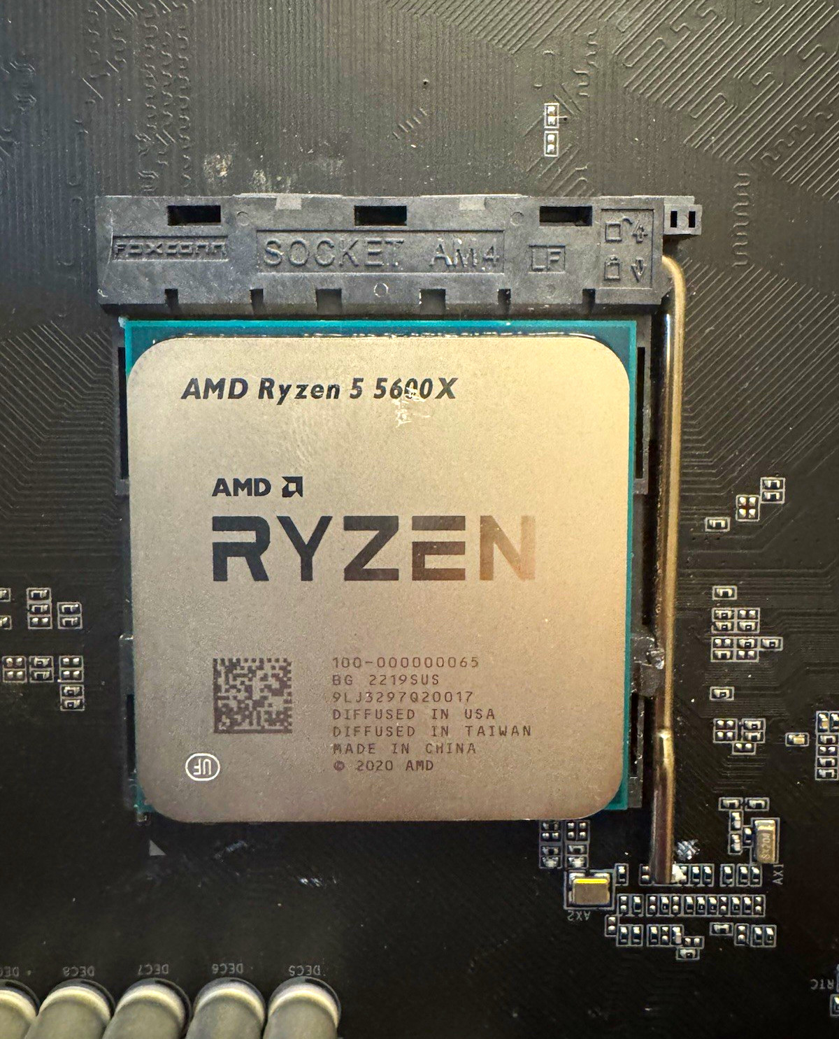 AMD Ryzen 5 5600X 6-Core 3.7GHz Socket AM4 CPU Processor 100-000000065