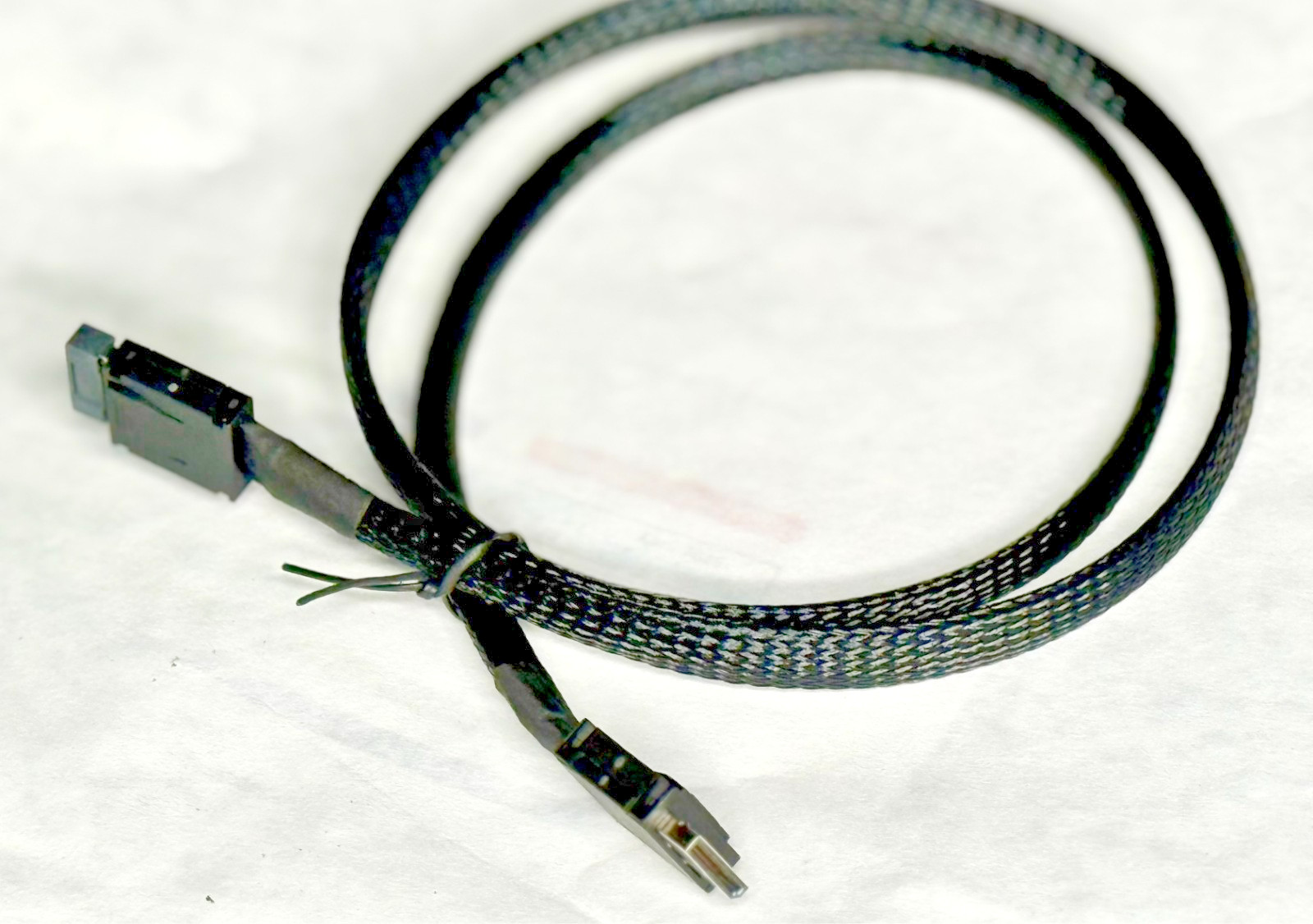 CBL-SAST-0847     76cm OCuLink -OCuLink Cable PCIE Data Cable for SuperMicro