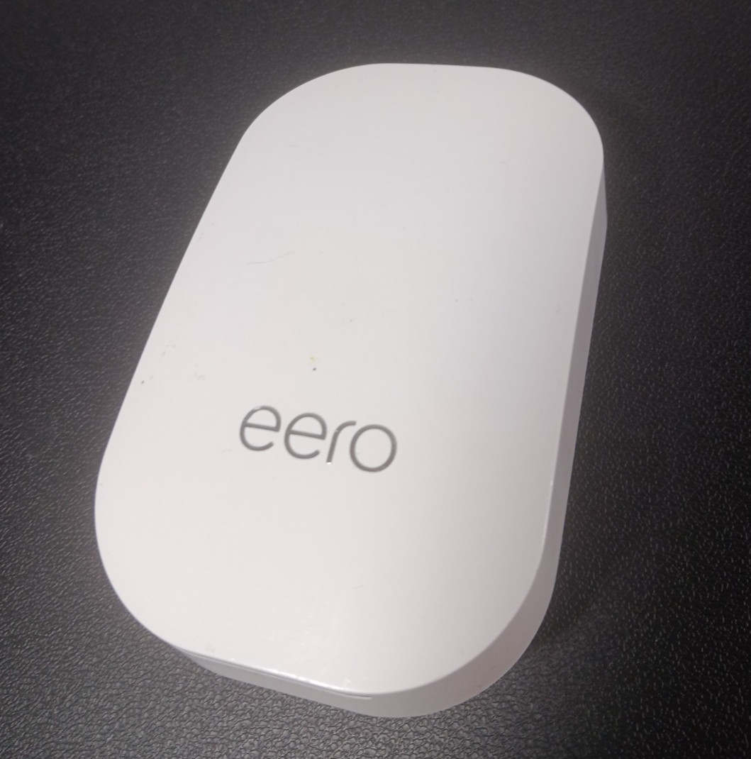 eero Beacon 350 Mbps Dual-Band Mesh WiFi Range Extender Model D010001 Tested