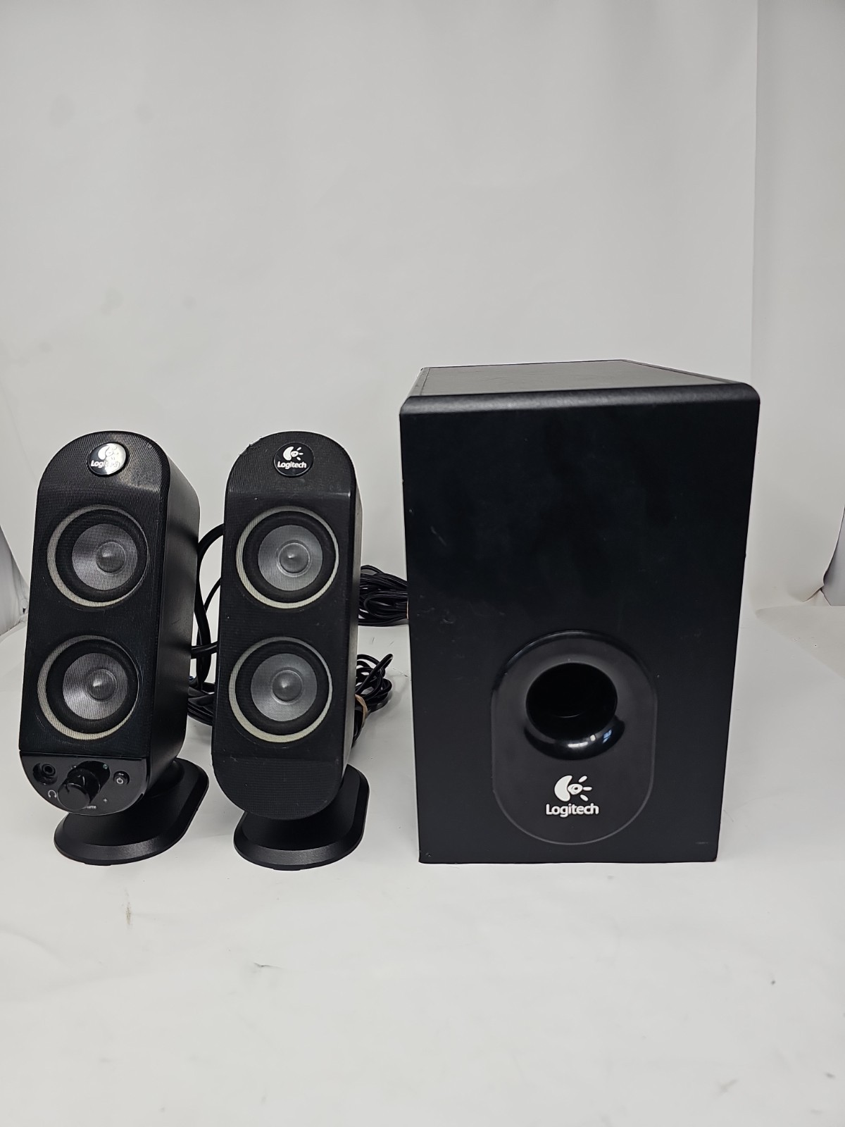Logitech X-230 Computer Multimedia Speakers with Subwoofer Black Tested Working 