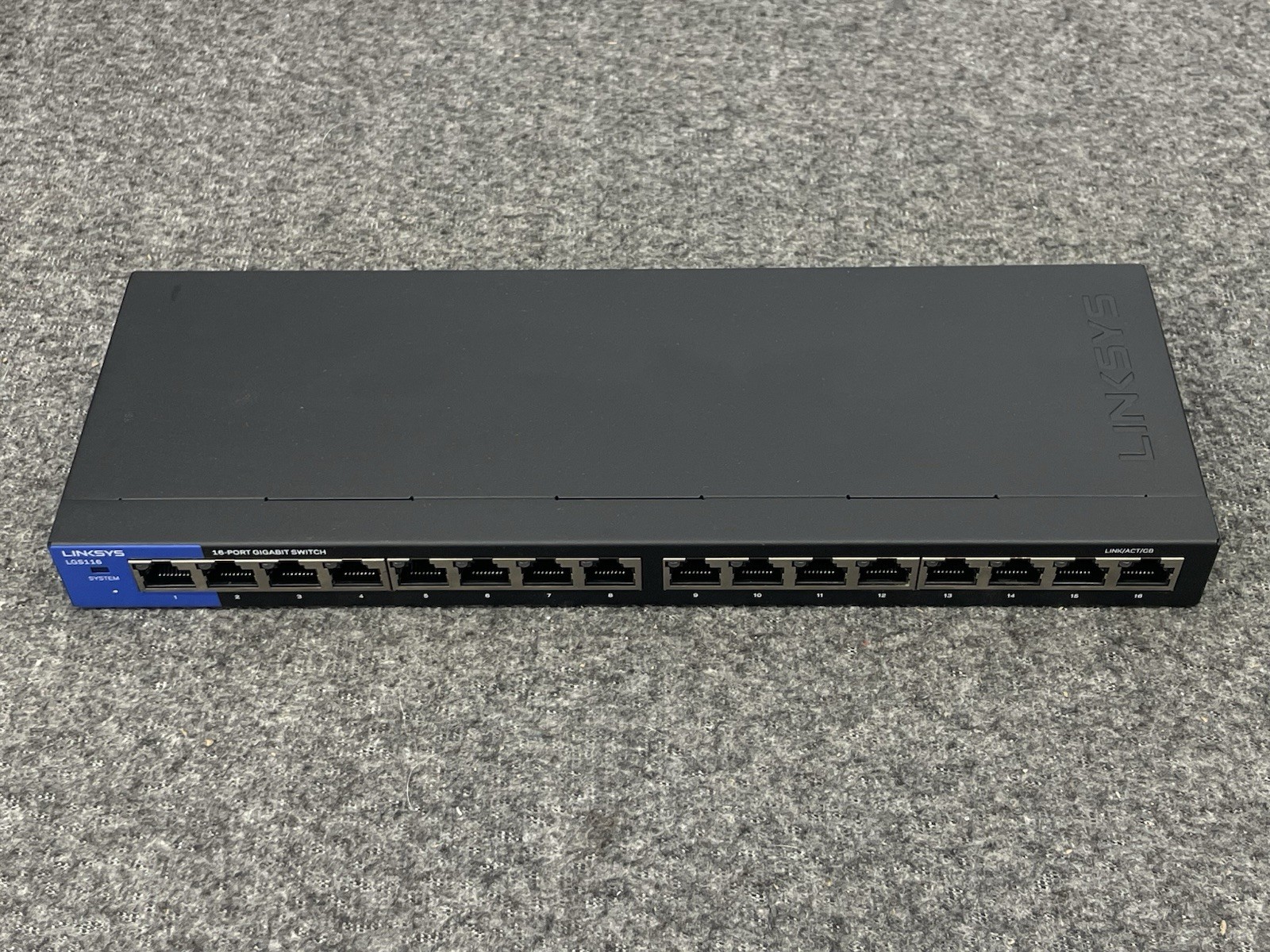 Linksys LGS116PV2 16-Port Gigabit Desktop PoE + Switch - POWER TESTED