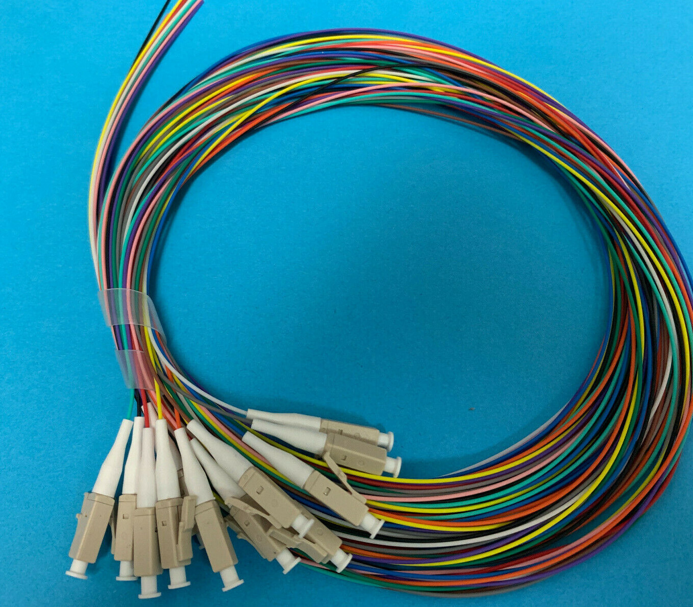 12 Optic Fiber Pigtail, Color-Coded, MMF OM2, LC/UPC, 900um, 3 Meter, Unjacketed