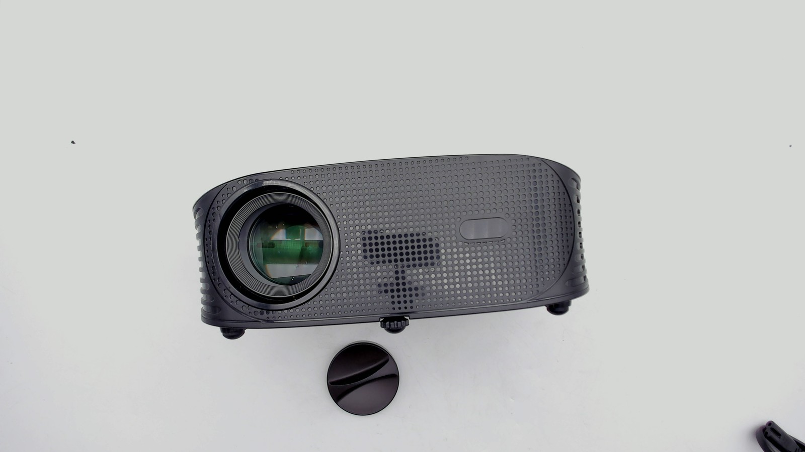 GooDee 4K Smart Projector with 5G WiFi and Bluetooth