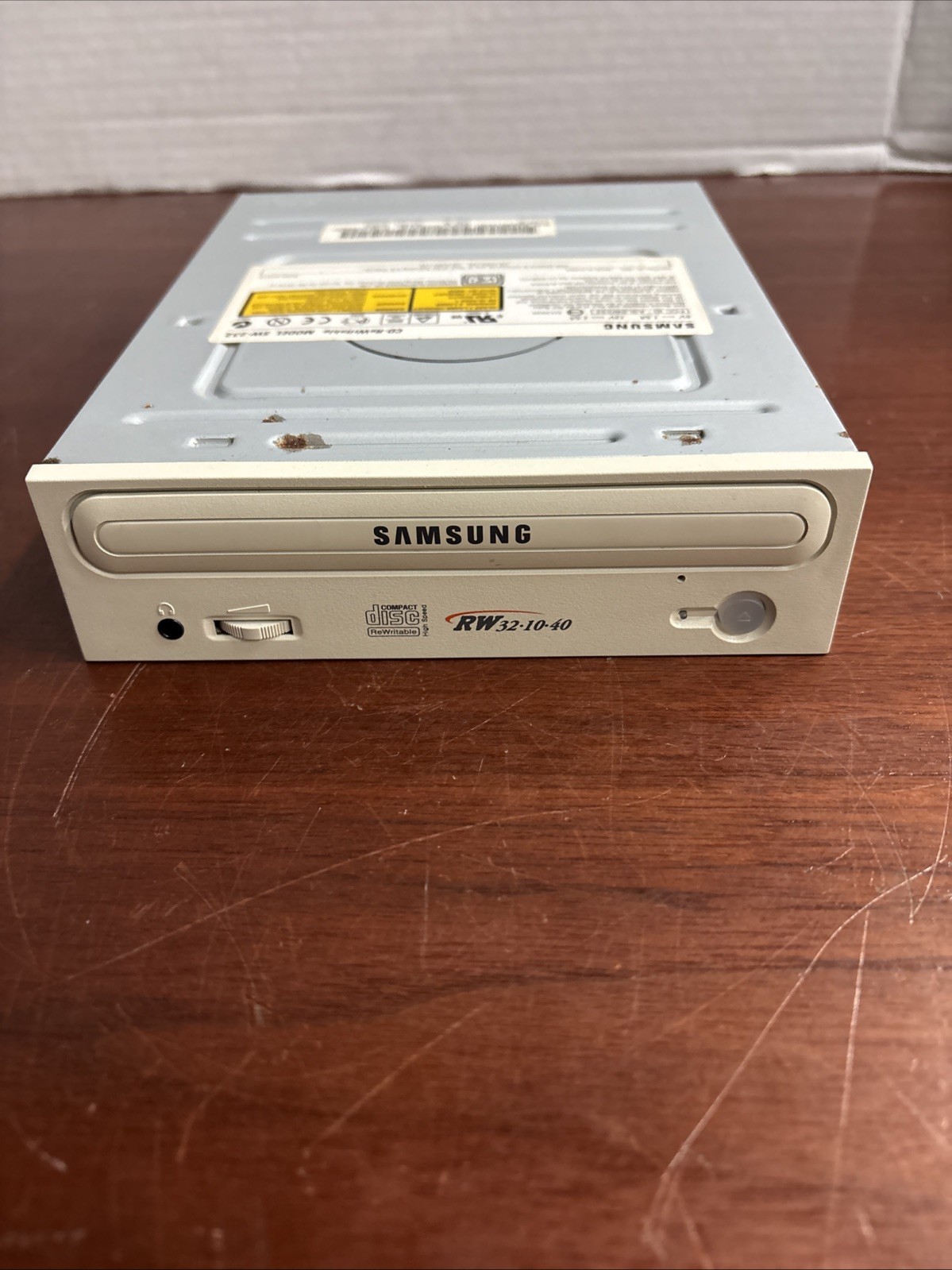 Samsung SW-232 32x10x40 CD-RW IDE Drive***Untested