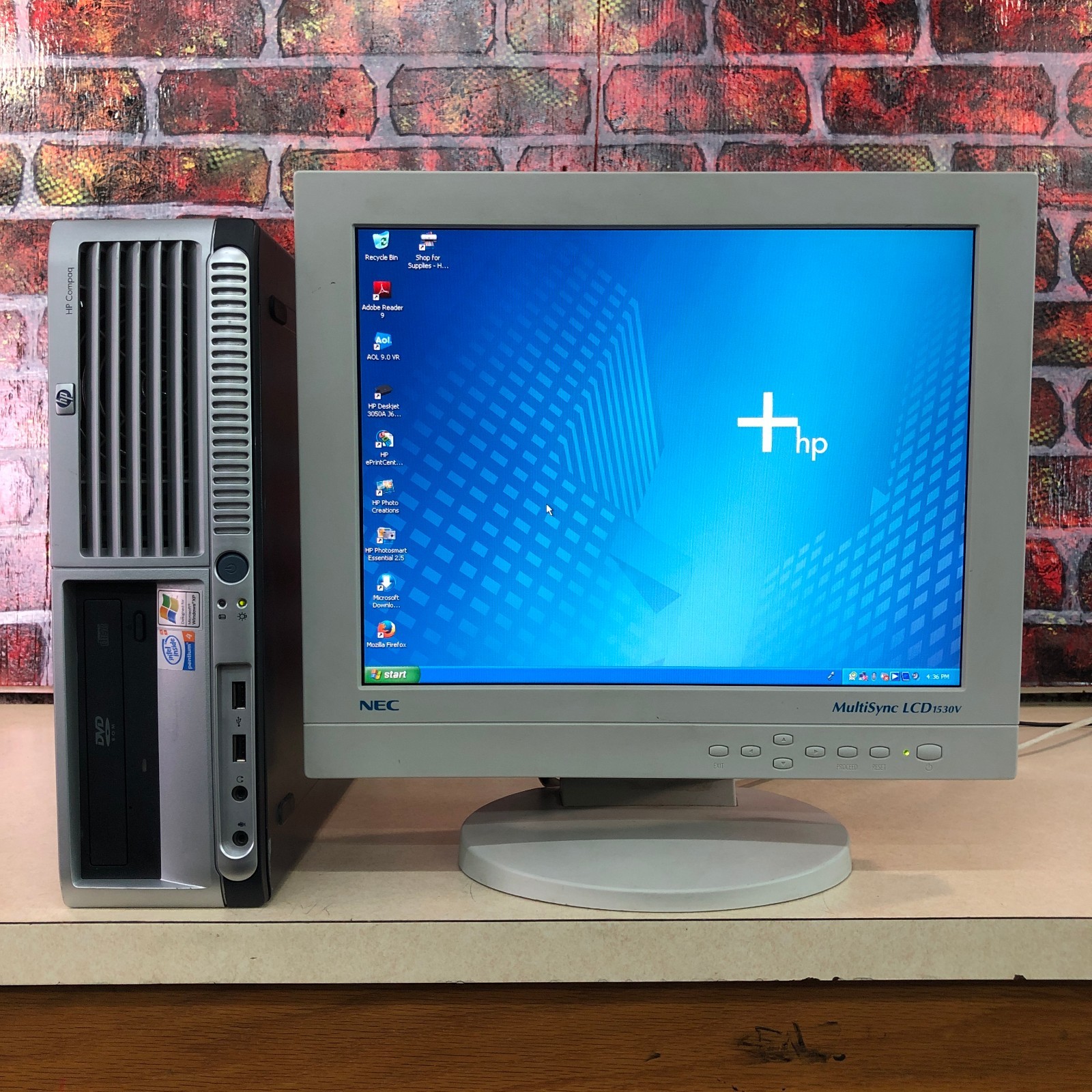 HP Compaq SFF PC Retro Gaming Pentium 4 3.00GHz 512MB RAM (Windows XP Pro)