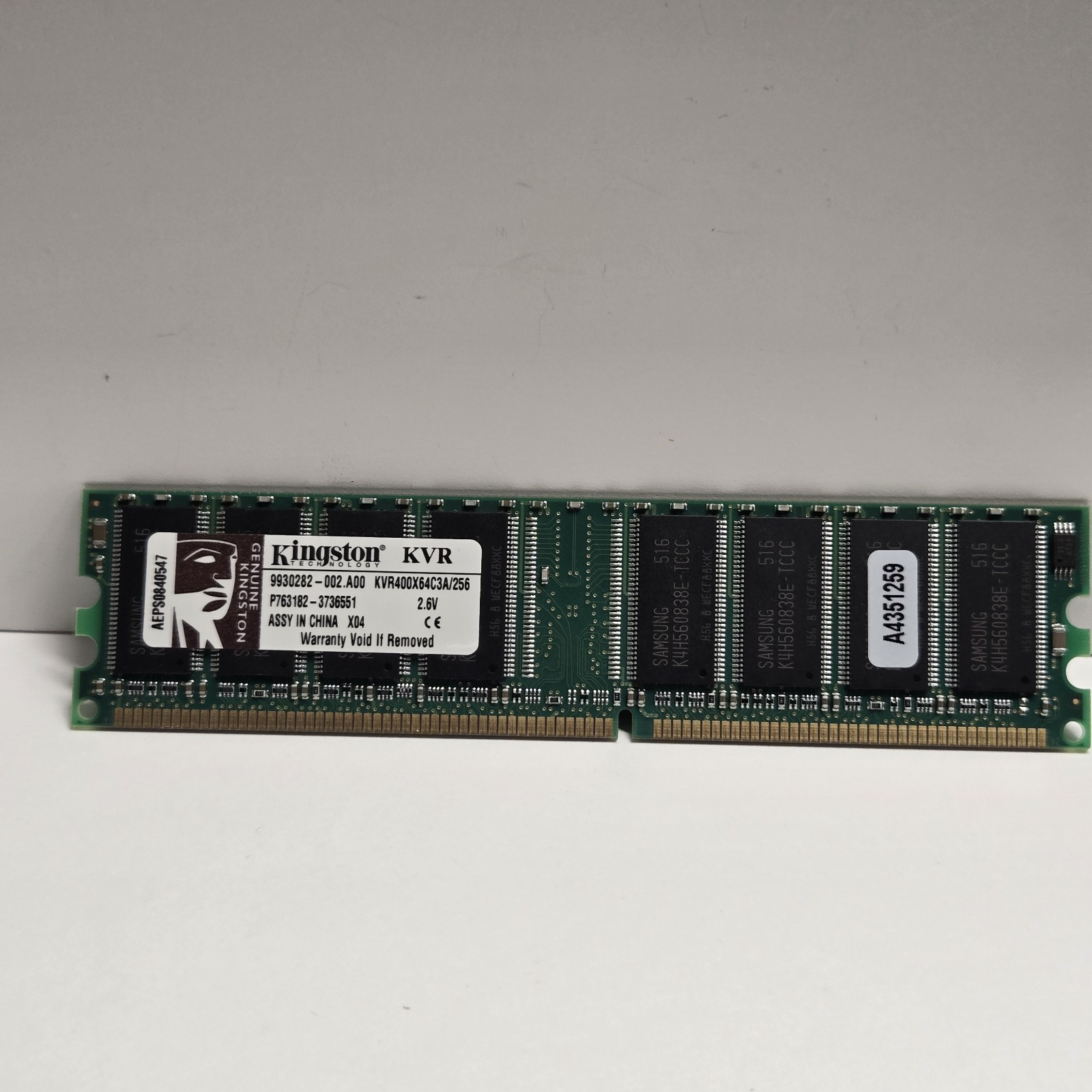 Kingston RAM KVR400X64C3A/256 P763182-3736551 Memory Card