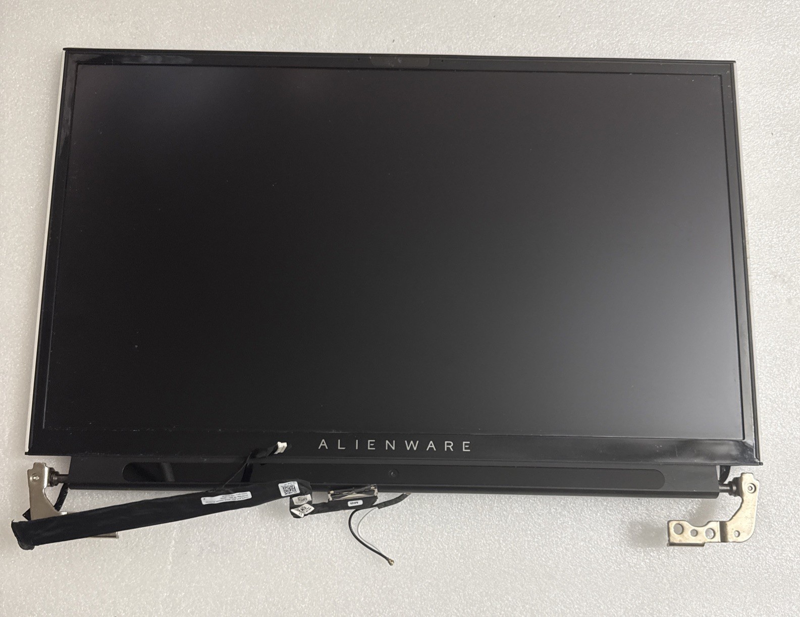 DELL ALIENWARE AREA-51M R2 17.3" FHD WVA NON-TOUCH 300HZ LCD C2XX2 GF49X MGF5