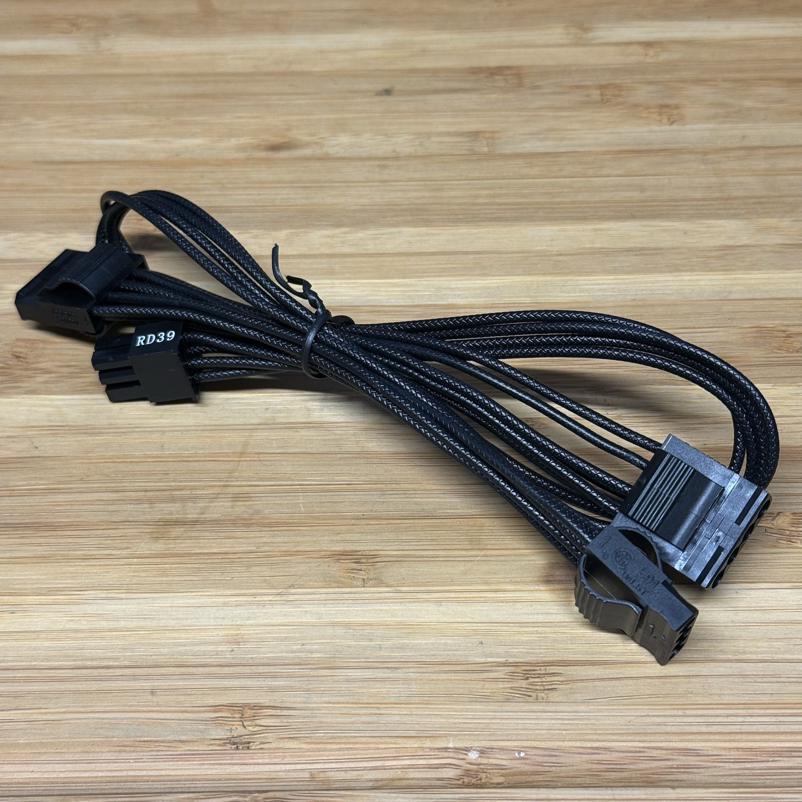 Genuine Seasonic Modular PSU Cable to 3x 4-Pin Molex Peripheral Power New