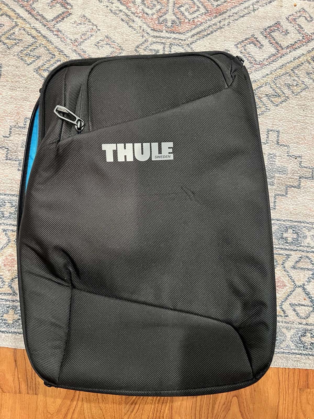 Thule Accent Convertible Laptop Backpack MacBook Pro Hard Case Sleeve No Strap