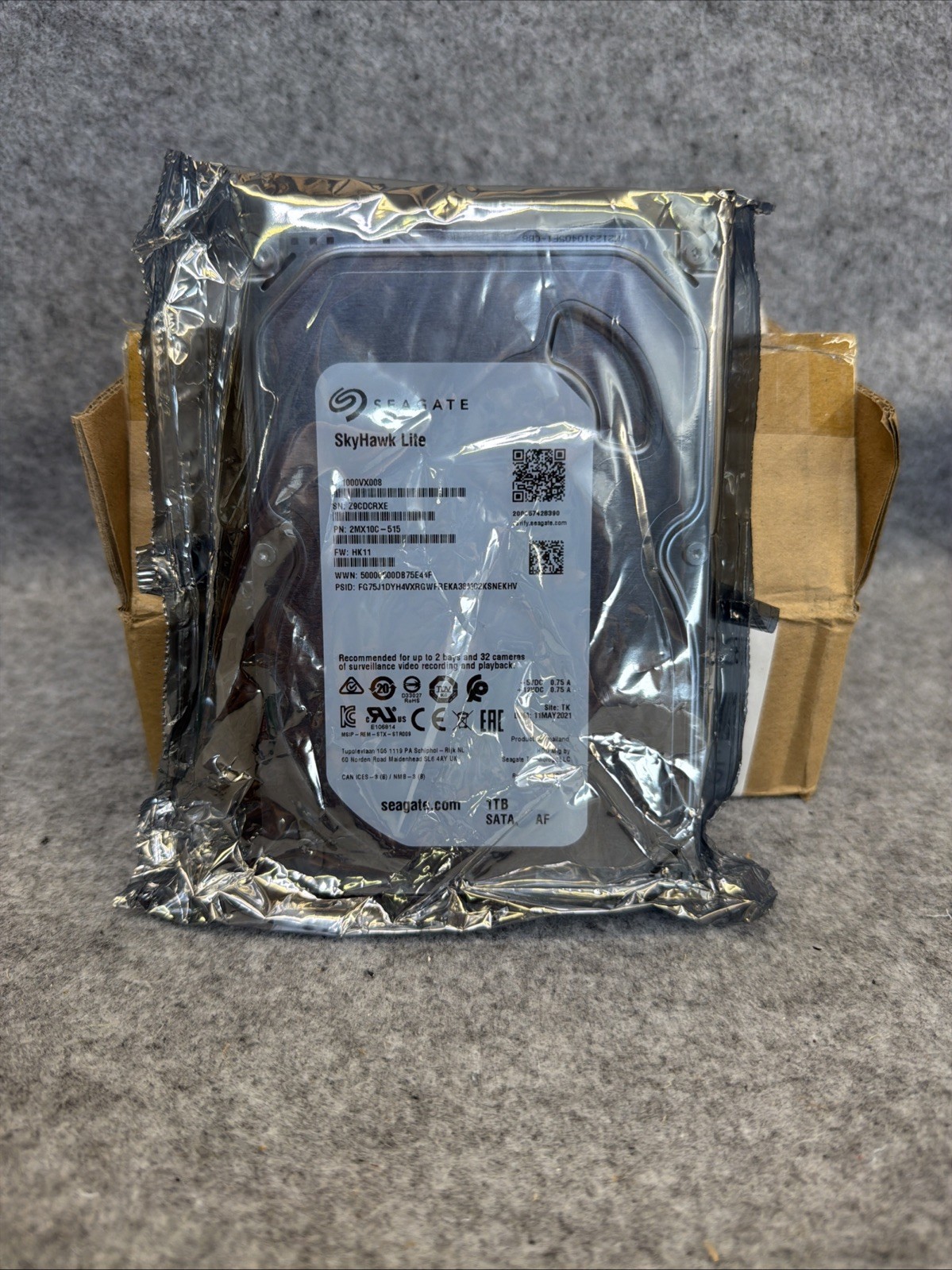 Seagate SkyHawk Lite ST1000VX008 1TB 5900RPM 64MB SATA III 3.5''