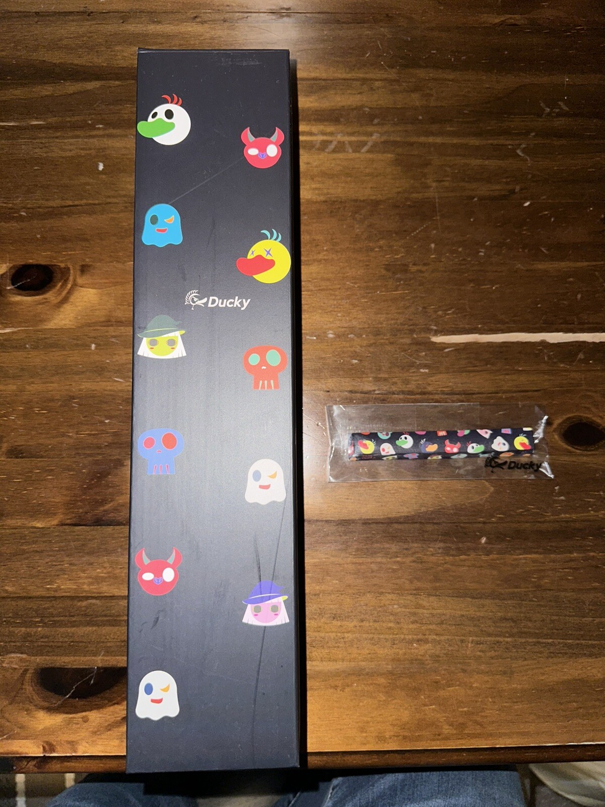 Limited Edition Ducky Halloween 2021 Deskmat + Spacebar