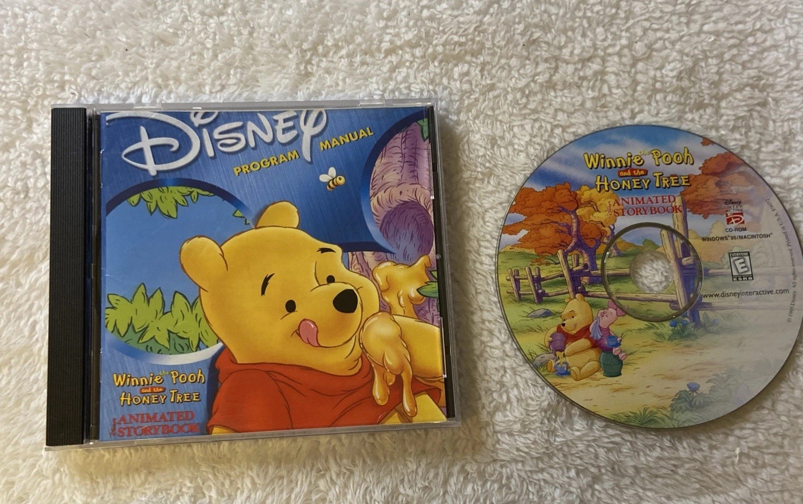 Disney Program Manual Winnie The Pooh And The Honey Tree Pc Cd Rom Animated Stor