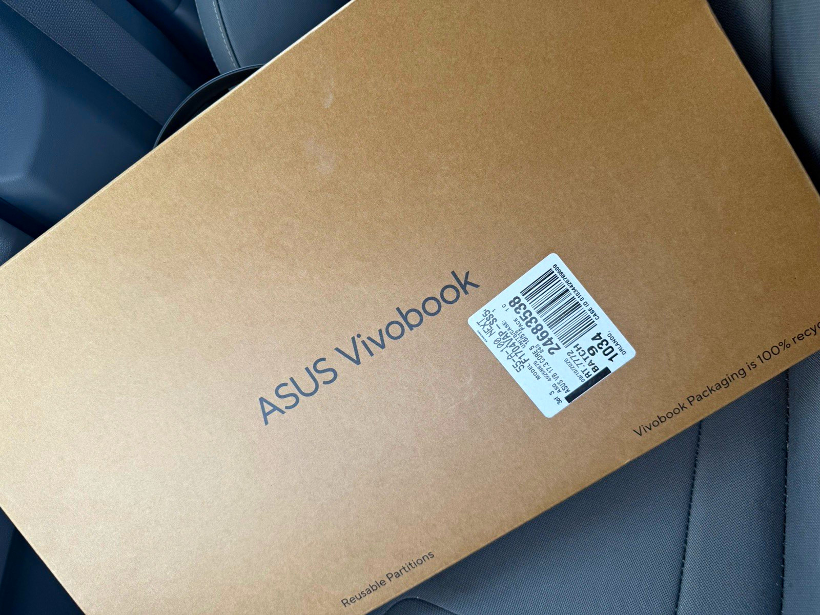 ASUS VivoBook 17.3" Intel Core i5 16GB RAM 512GB SSD Win 11 BOX SEALED