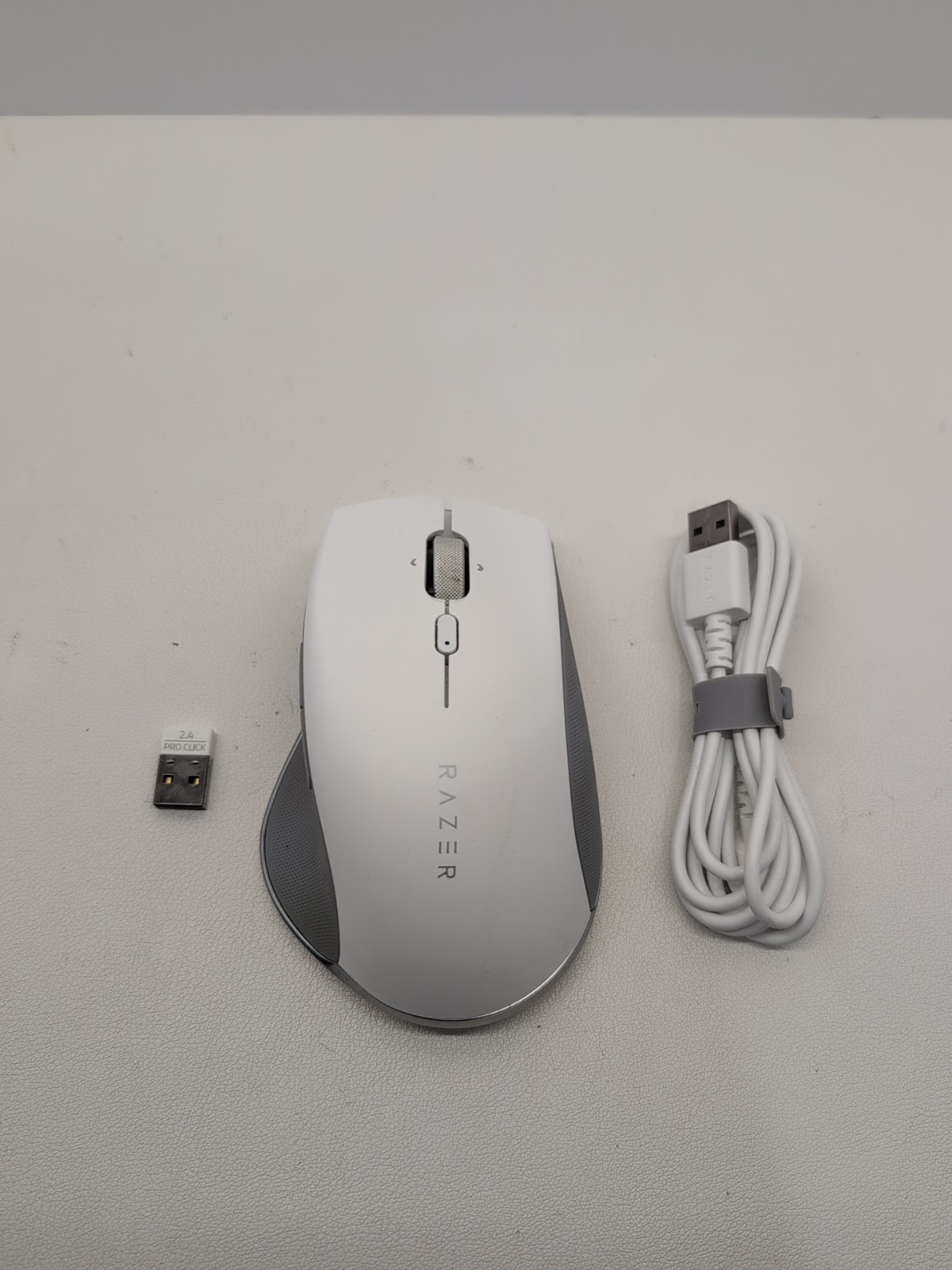 Razer Pro Click Mouse White RZ01-0299 Wireless Mouse - With Dongle Tested Z4#165