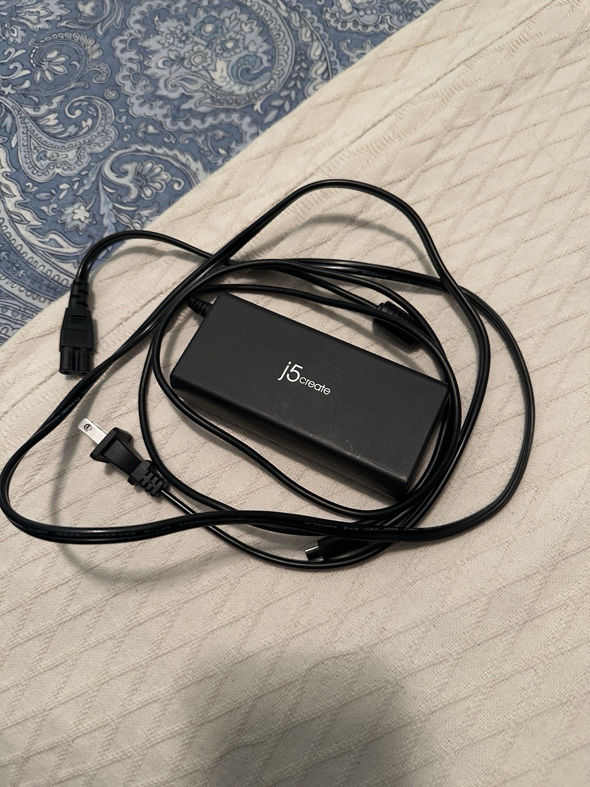 j5create 100W PD USB Type-C/USB Type-A Super Charger, JUP2290