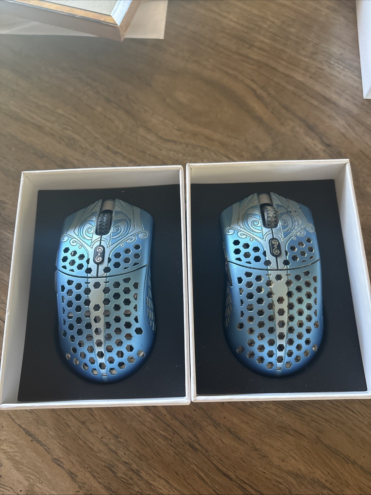 Finalmouse STARLIGHT-12 Poseidon Wireless Gaming Mouse READ DESC