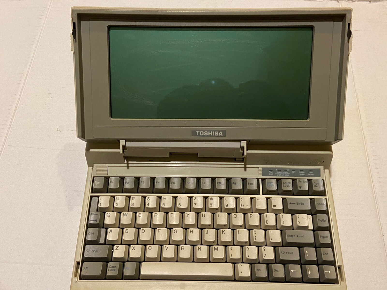 Vintage Toshiba T1200  Laptop  See Photos AS IS Untested