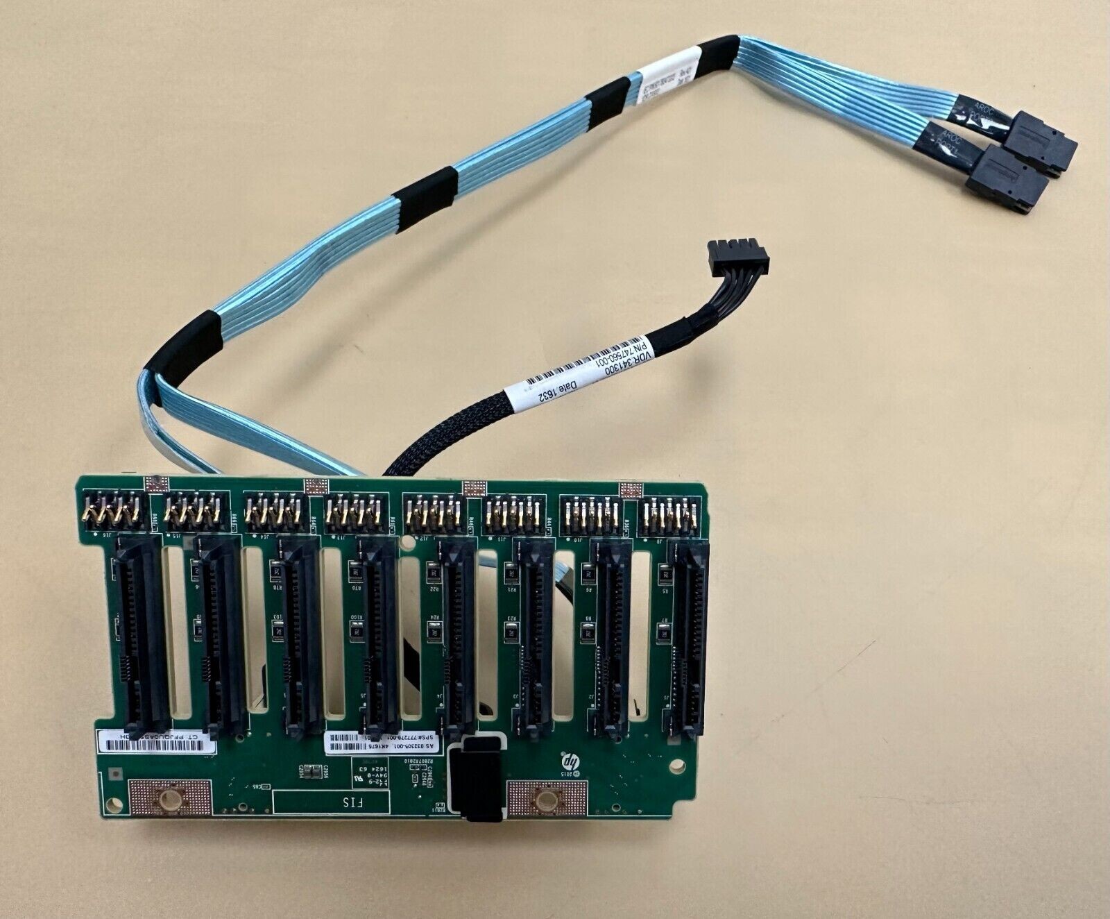 HP DL380 G9 8BAY SFF BACKPLANE BOARD SAS SATA 832305-001 w/ CABLES