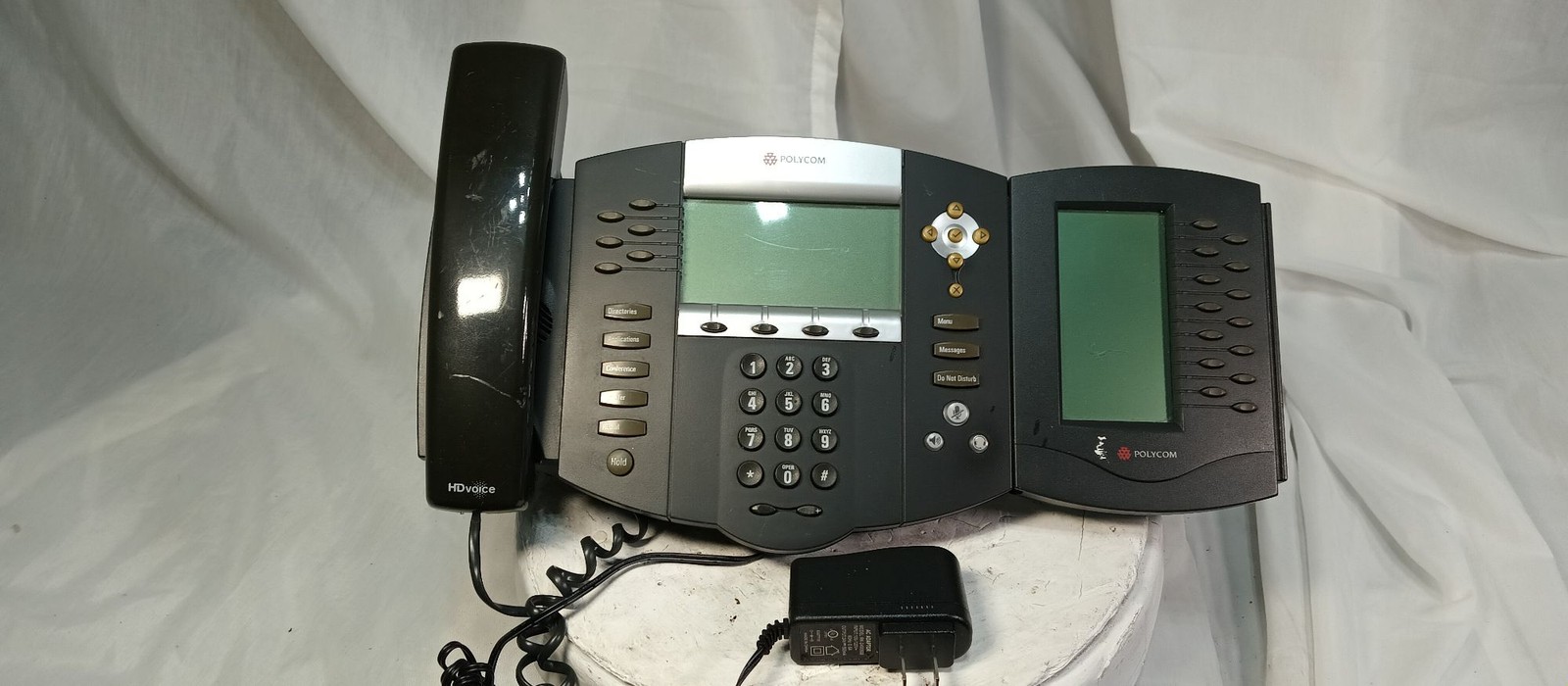 Polycom SoundPoint IP 650 6-Line HD VoIP Business Phone