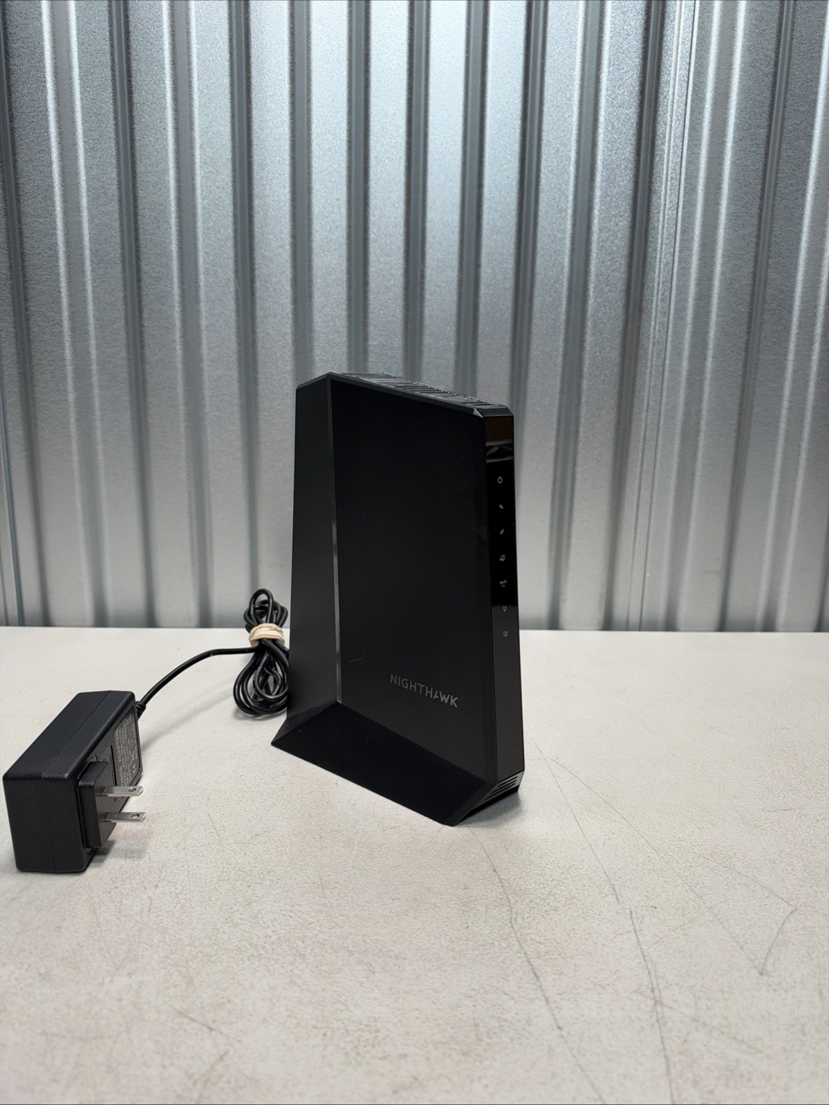 NETGEAR Nighthawk CM2050V DOCSIS 3.1 Multi-Gig Voice Cable Modem w/ Power Cord