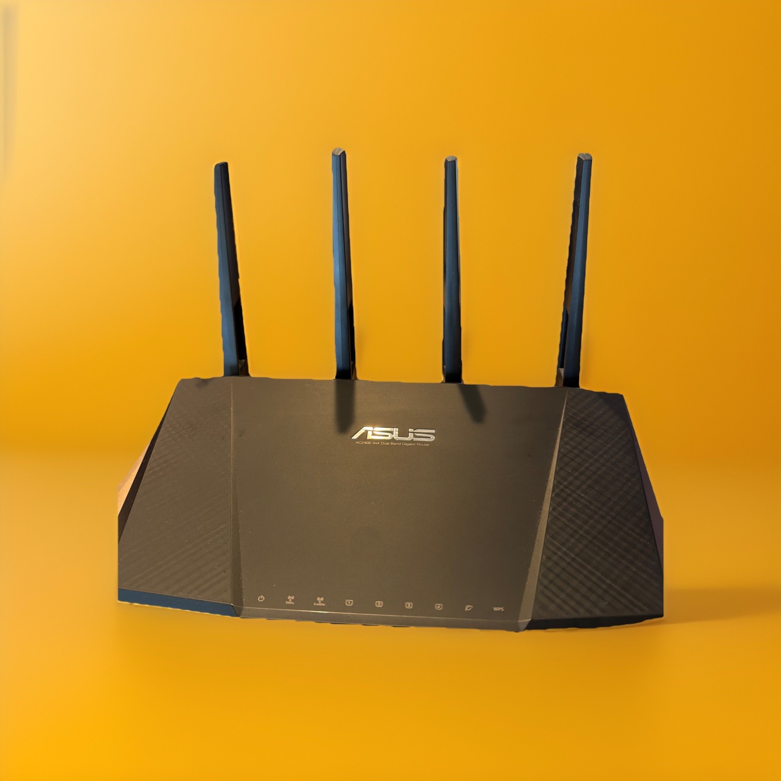 Asus AC2400 4×4 DUAL BAND GIGABIT ROUTER  INTERNET  WI-FI LED USB 3.0