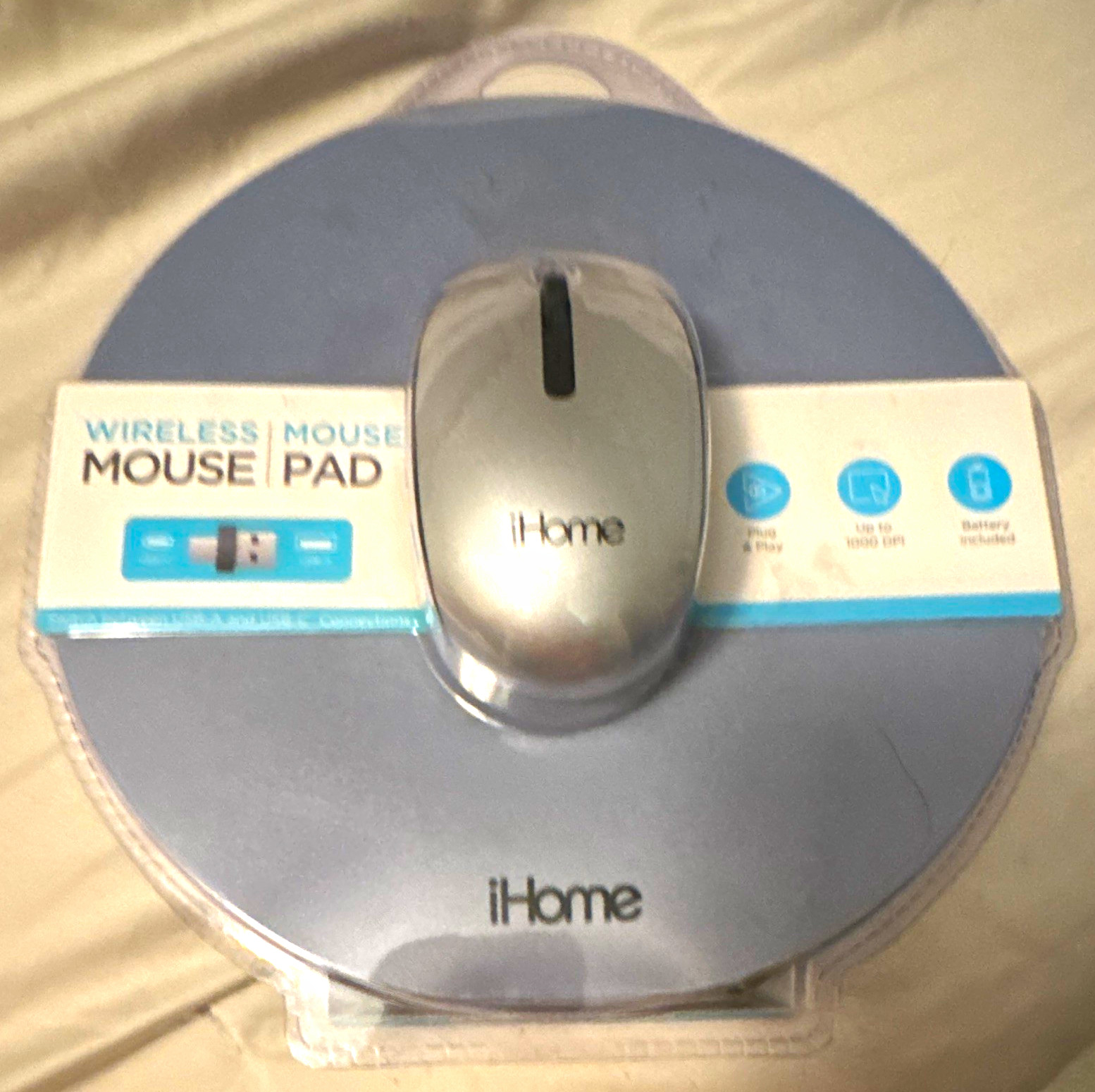 iHome iBT58 Wireless USB Optical Mouse 1600 DPI Gray 2-Button + 8.5" Pad