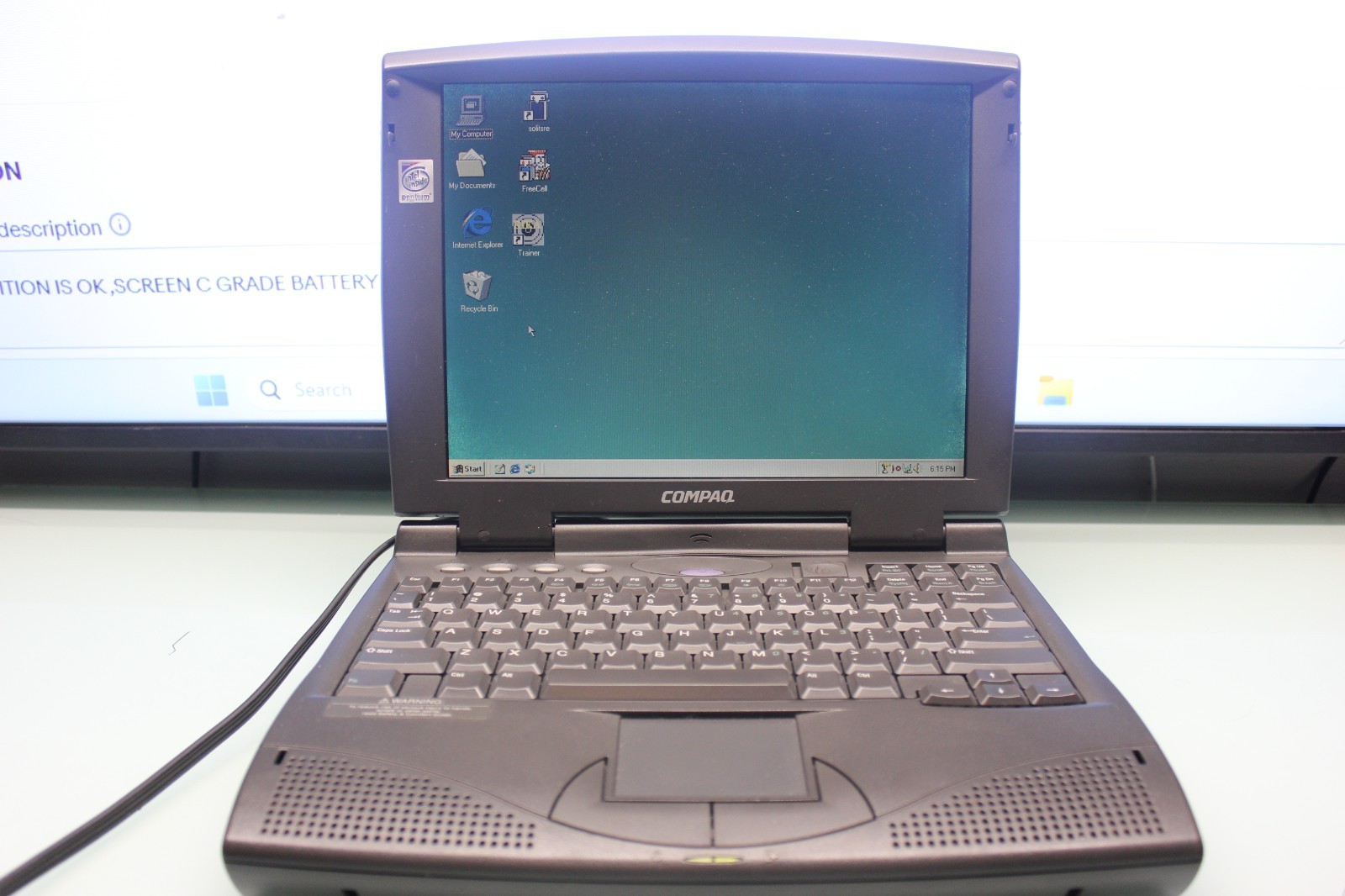 #102 Compaq Armada 1592DMT Vintage Computer PENTIUM 64MB RAM 3GB HDD WINDOWS 98