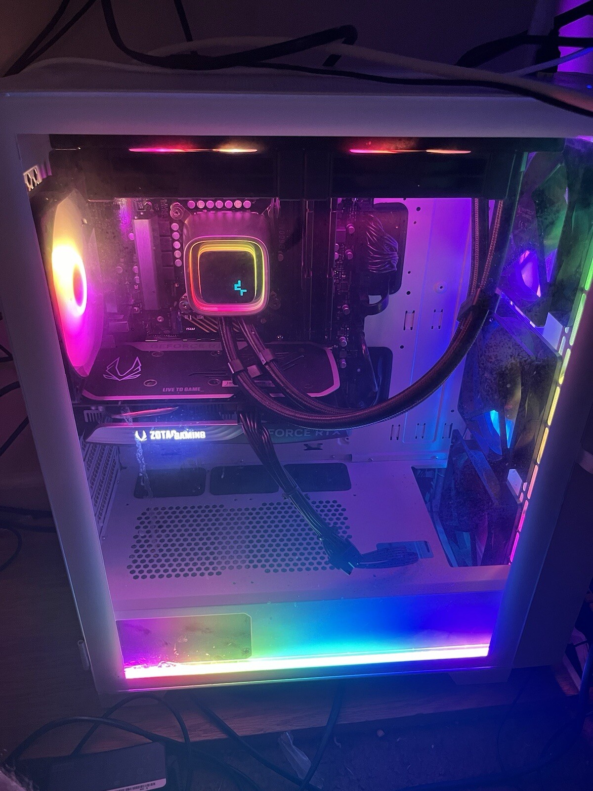 SKYTECH Gaming PC Plus Mouse And Keyboard SPECS FOR THE PC IN THE PHOTOS
