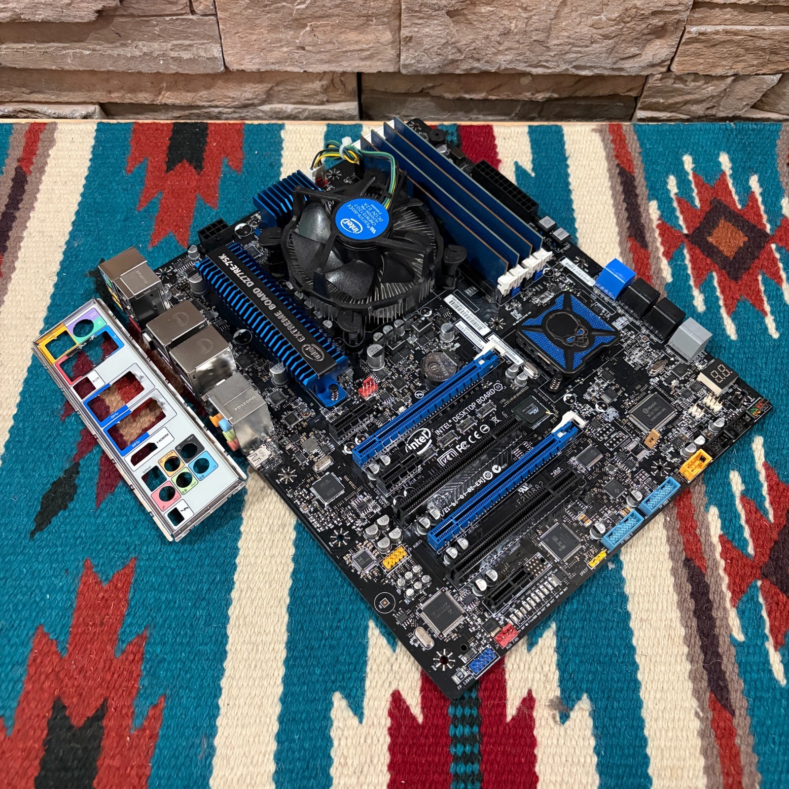 INTEL DZ77RE-75K Z77 ATX Motherboard Combo Core i7-3770 •16GB RAM •TESTED