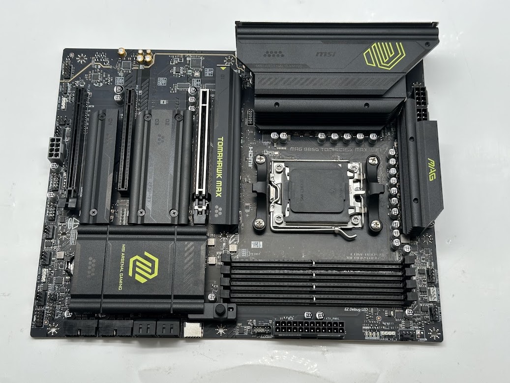 MSI B850 MAG TOMAHAWK MAX WIFI AMD AM5 ATX Motherboard