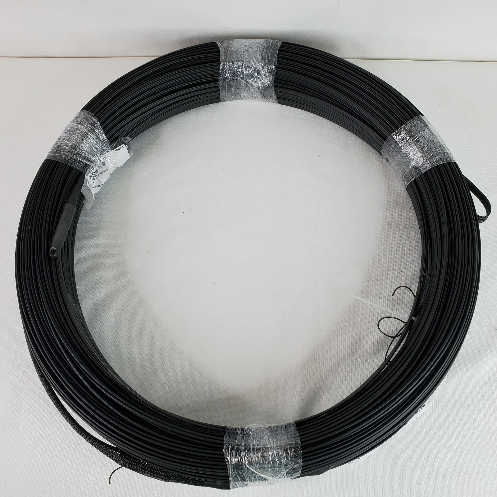 Corning OPTITAPDRP 1F SM ROC TDRP W/Grip Pushlok APC/SCAPC Drop Cable 700FT