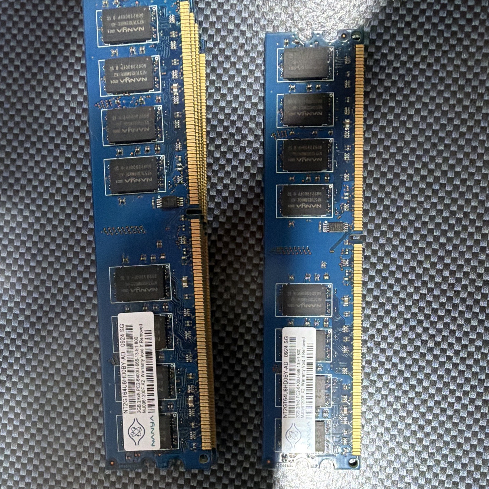 6x Nanya 2GB DDR2 SDRAM PC2-6400U 240-Pin DIMM Unbuffered NT2GT64U8HD0BY-AD
