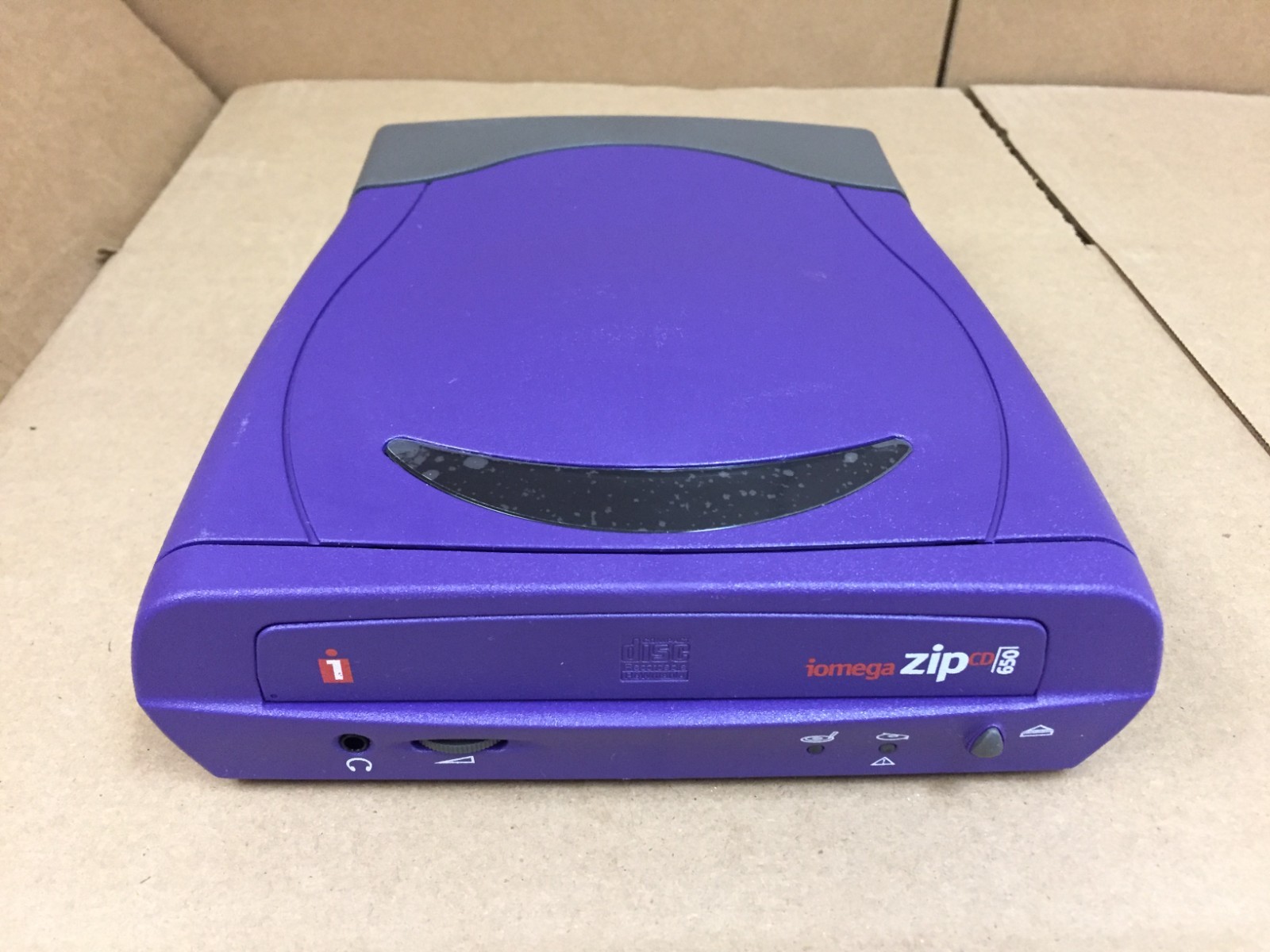 IOMEGA ZIP CD 650 ZIPCDUSB Drive Only - No Cables/AC - Untested