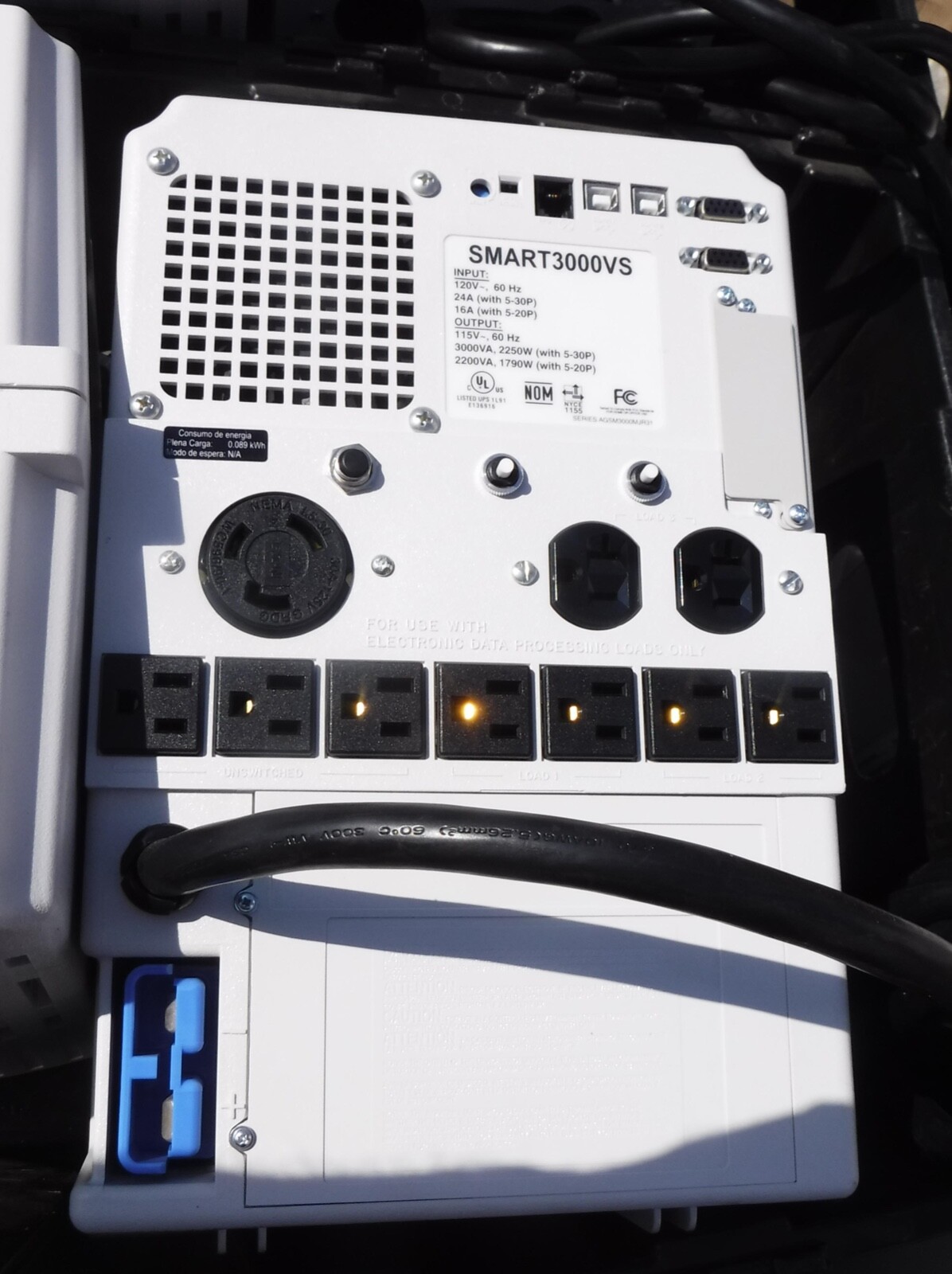 TRIPP LITE SMART 3000VS   