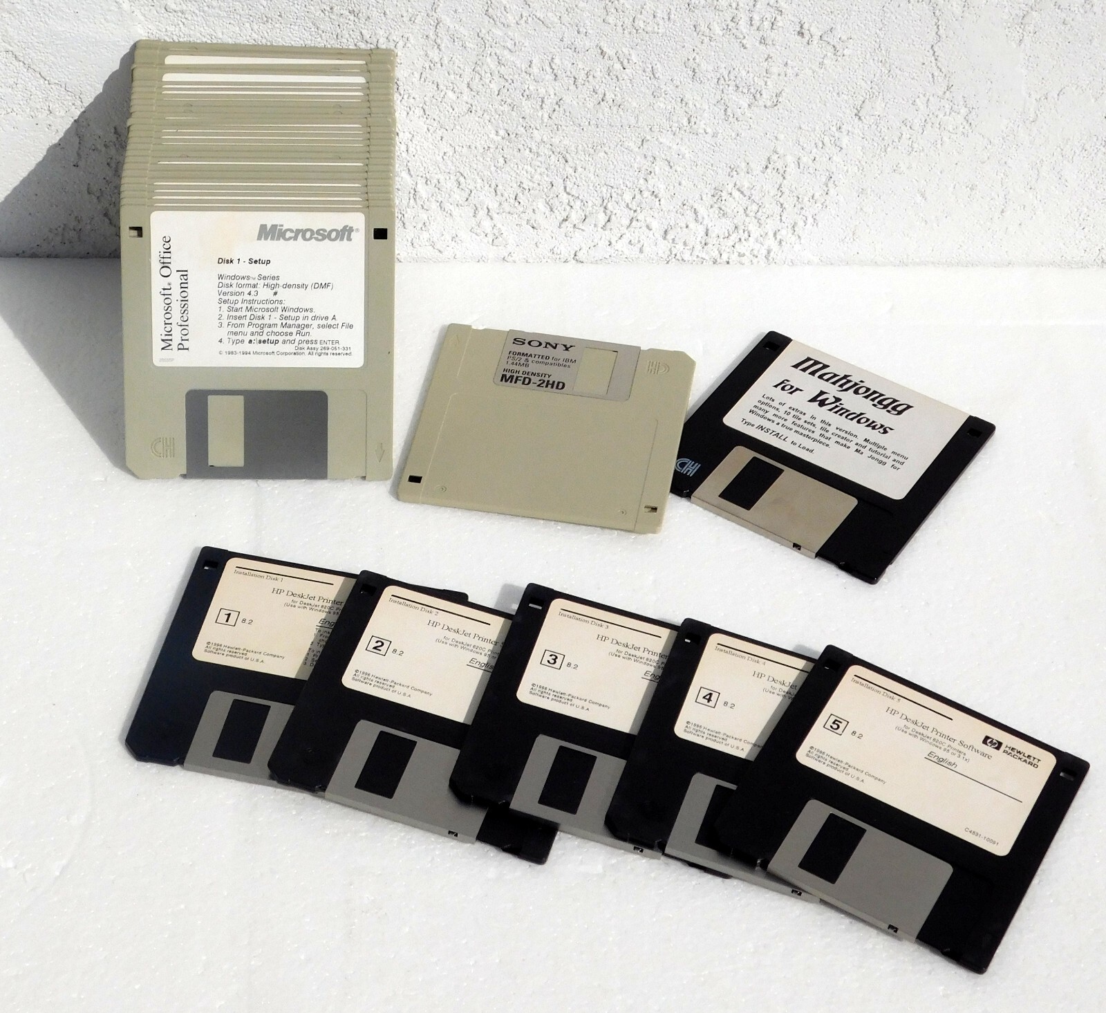 VTG SET Lot Microsoft Office Professional Disks Hp Printer Mahjongg & More