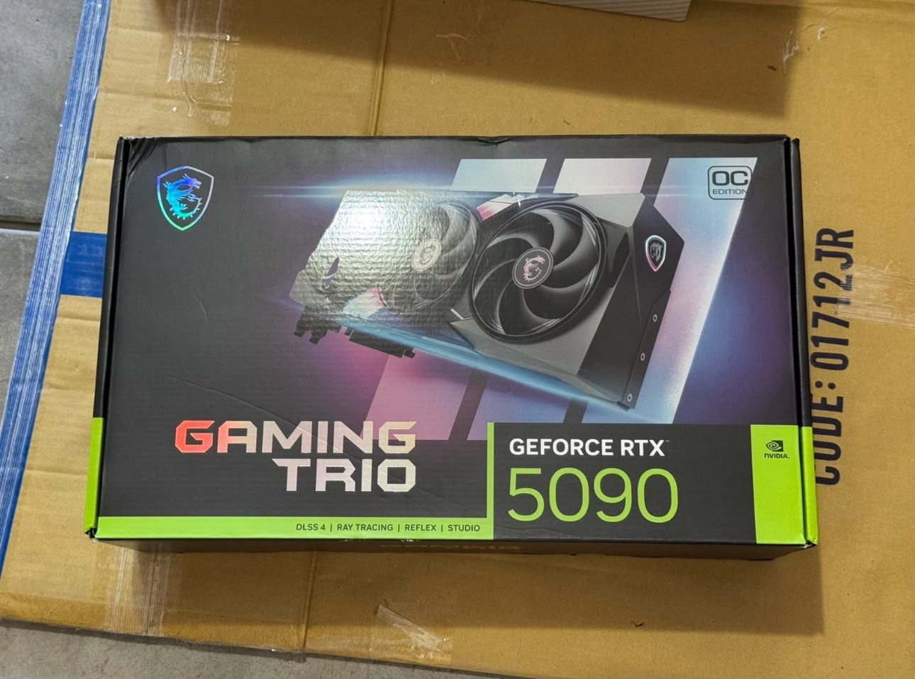 MSI RTX 5090 GAMING TRIO with PCB mint condition For parts only