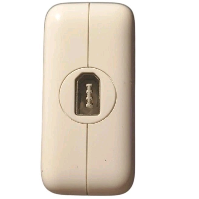 Apple Firewire Power Adapter model A1070 3rd Gen iPod 