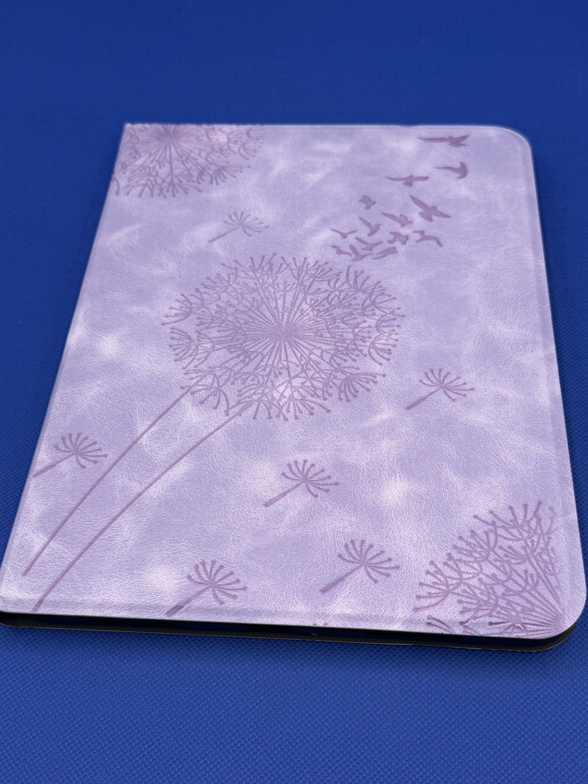 For Apple iPad 10th and 11th Generation Dandelion Design with Kickstand 10.9"