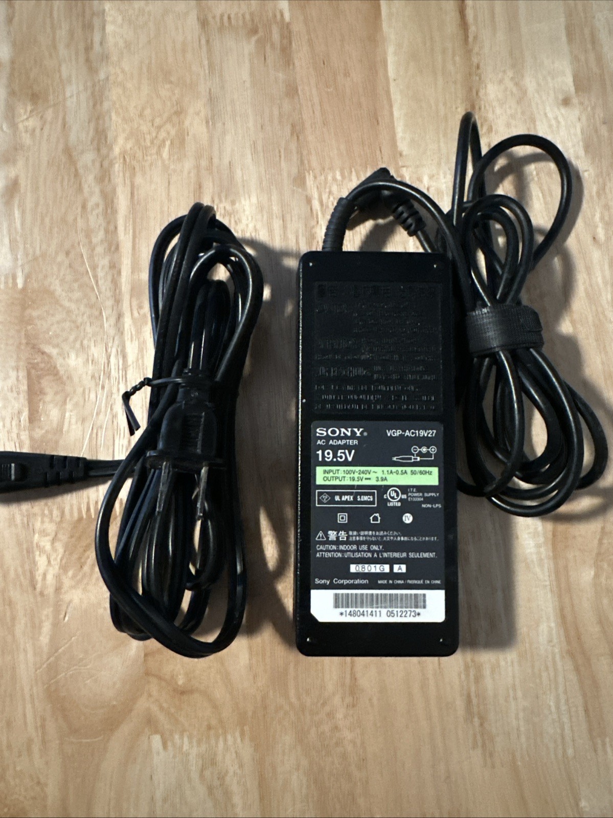 Genuine AC Power Supply Adapter Sony VGP-AC19V27 76W 19.5V 3.9A OEM w/P.Cord